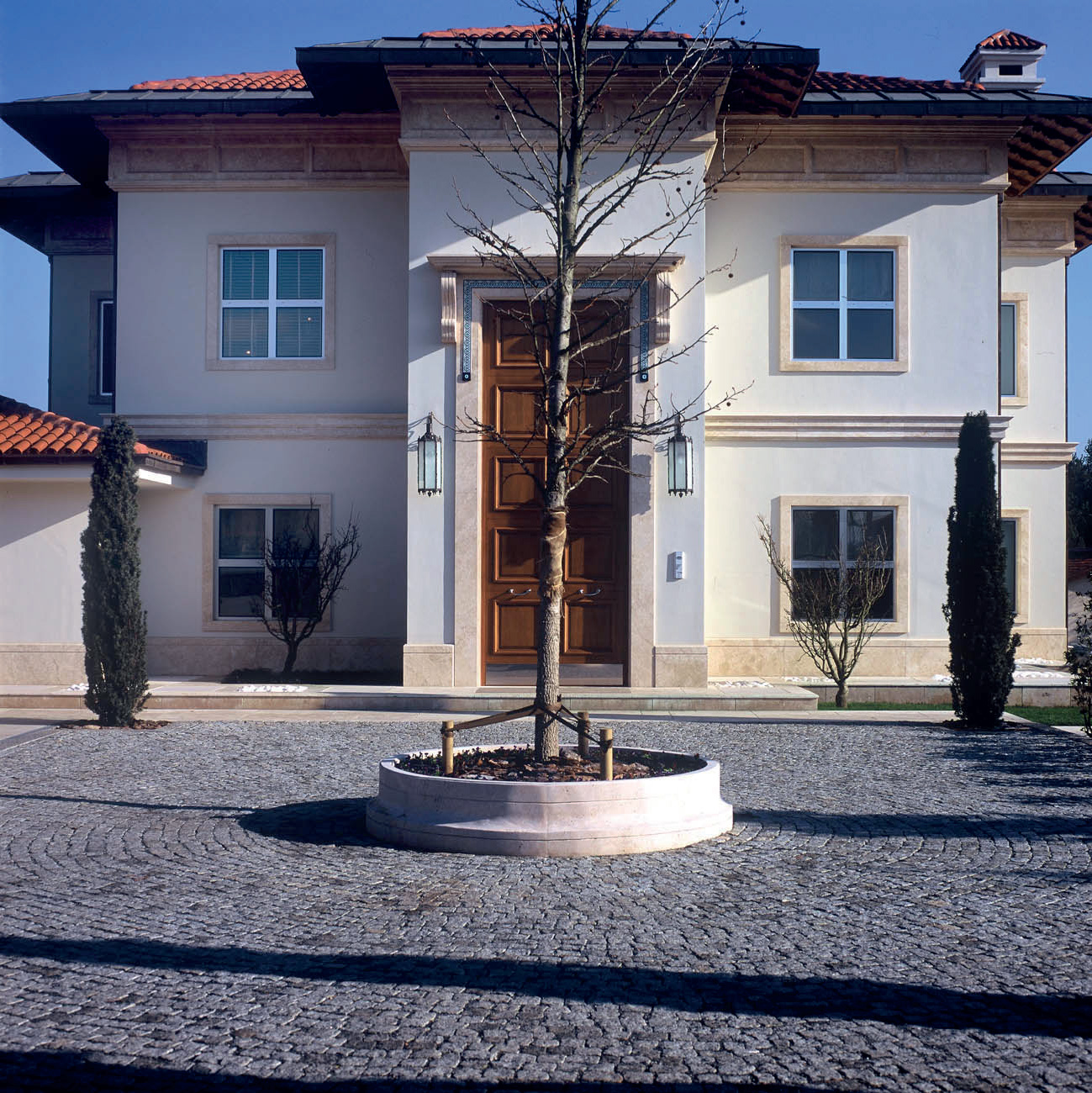 URLA KENT MEYDANI VE TİCARET MERKEZİ