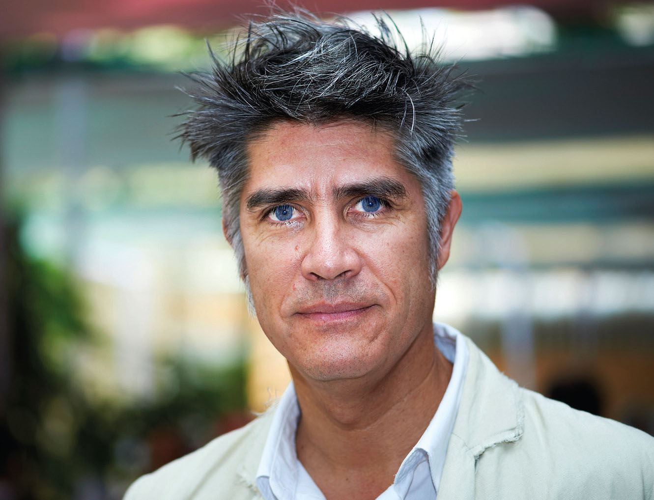 VENEDİK MİMARLIK BİENALİ’NİNYENİ KÜRATÖRÜ,“ YOKSULLARIN MİMARI ” ALE JANDRO ARAVENA