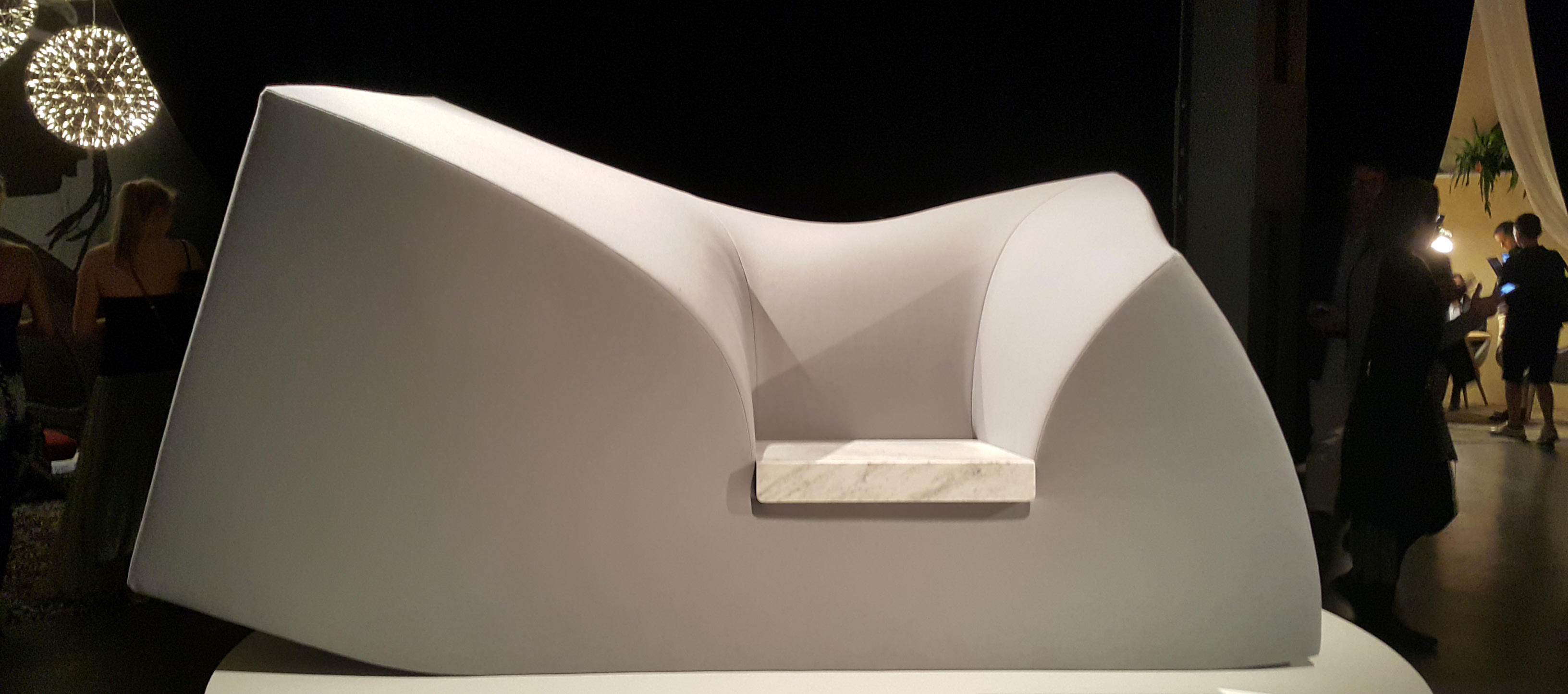 MOOOI’NİN BEKLENMEDİK KARŞILAMASI