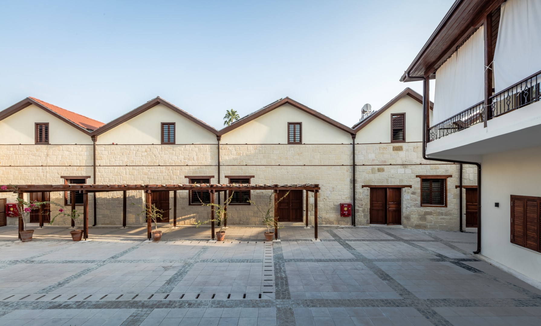 BOĞAZİÇİ ÜNİVERSİTESİ GÖZLÜKULE KAZILARI ARAŞTIRMA MERKEZİ