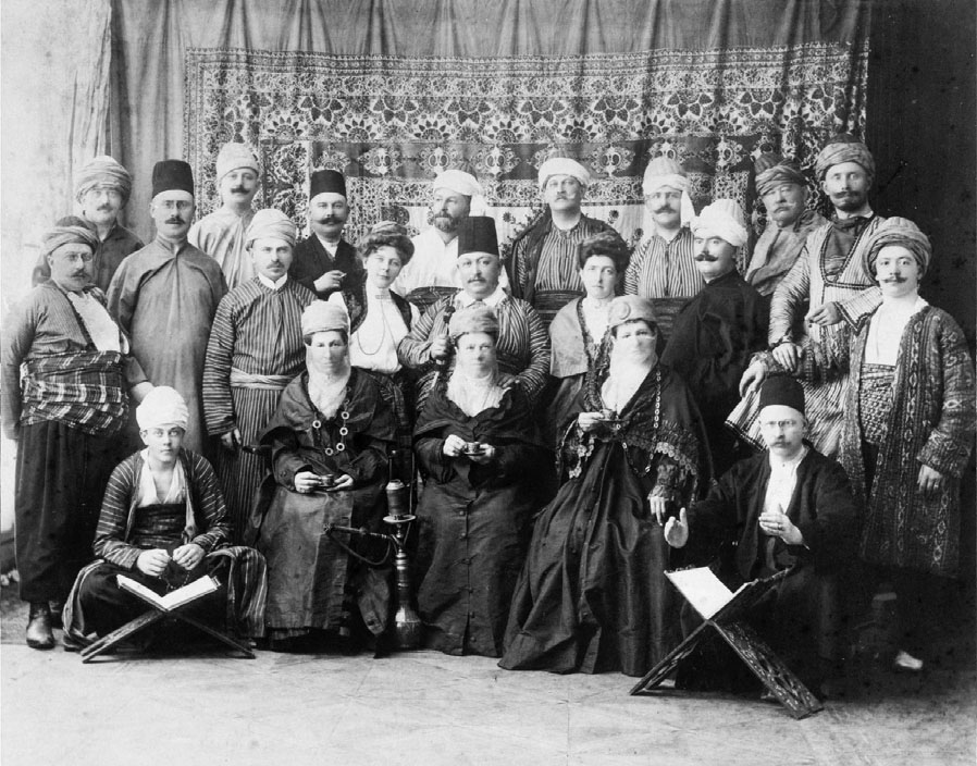 PIERRE DE GIGORD KOLEKSİYONU’NDAN İSTANBUL’DA GEZGİNLERİN 100 YILI