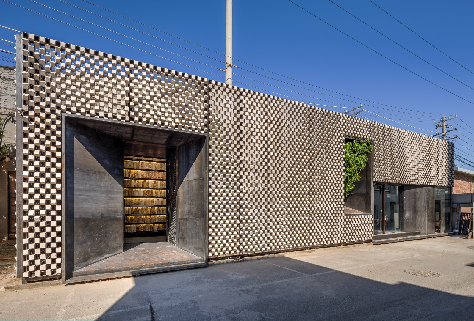 PEKİN’DE TAŞ GALERİSİ